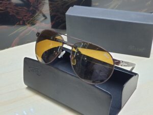 نظارة بيرسول رجالى معدن كلاسيك