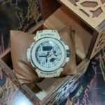 ساعة شبابى جى شوك أستيك رابر أبيض