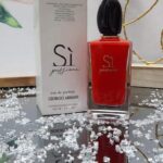 عطر حريمى سي الأحمر