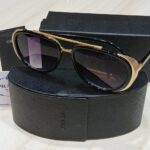 نظارة رجالى سودا بأطار دهبى