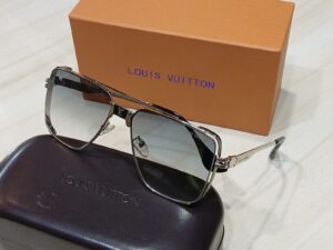 نظارة رجالى لون سيلفر