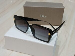 نظارة شمسية حريمى ماركة ديور 2026